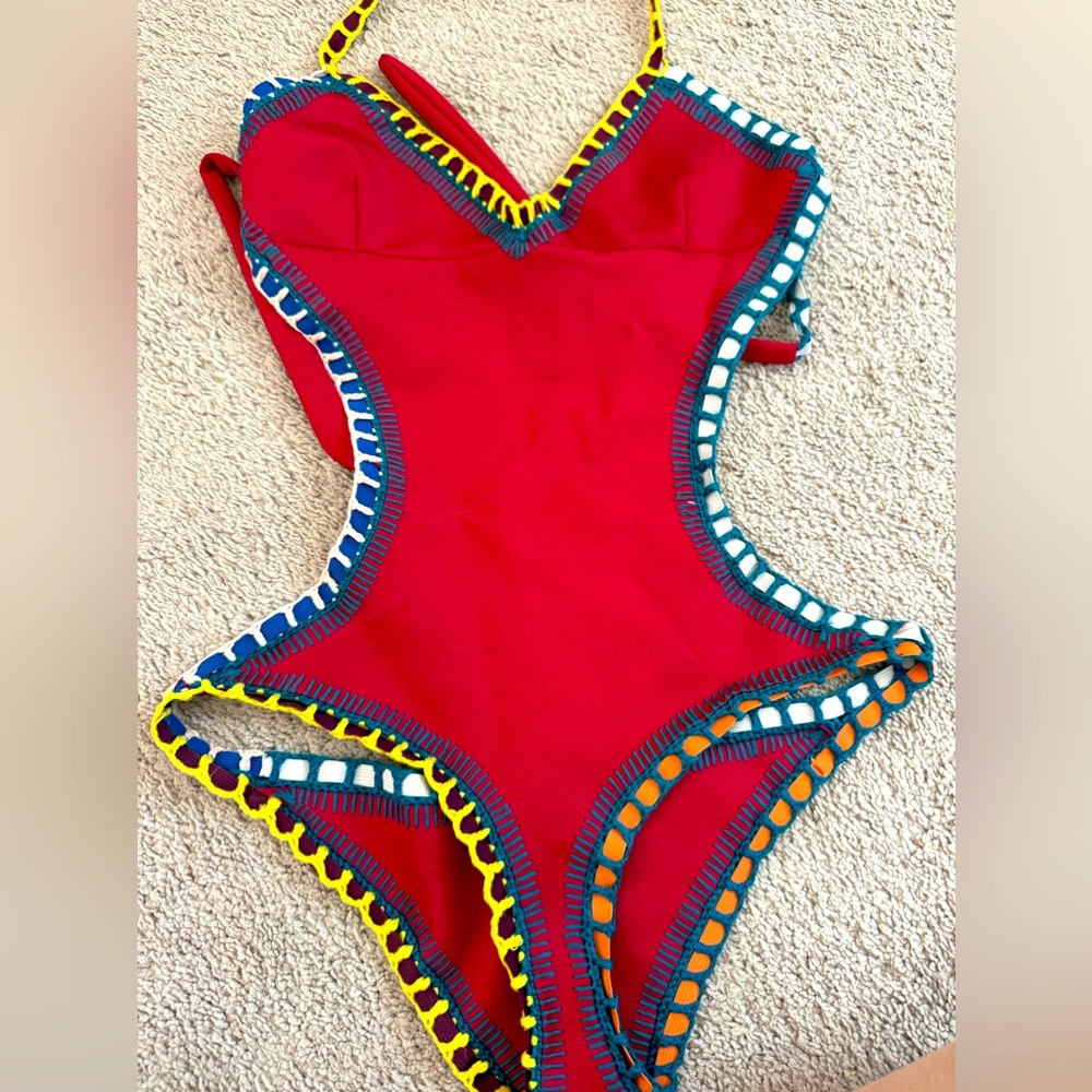 SAME swim size Small